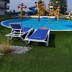 דירה Bel Mare Patio And Garden C108