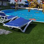 Bel Mare Patio And Garden C108 Apartmán