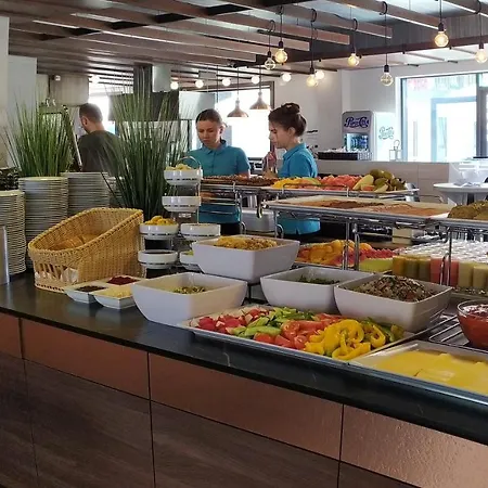 アパート Bel Mare Patio And Garden C108