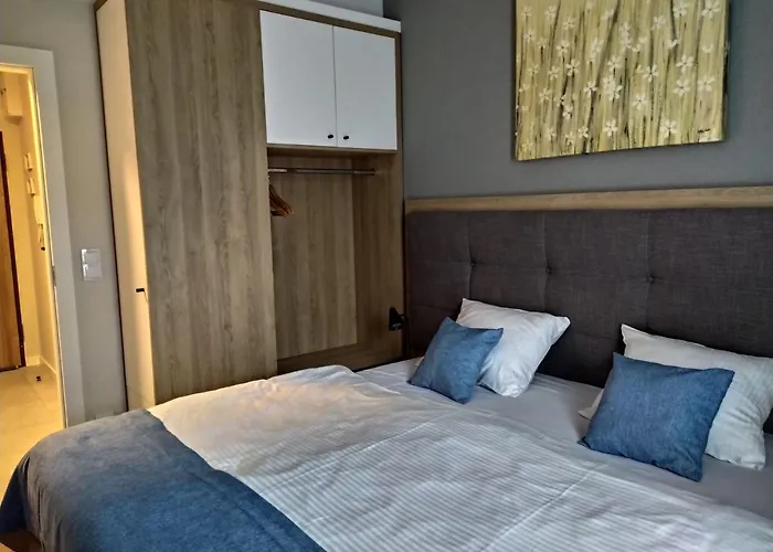 Bel Mare Patio And Garden C108 アパート