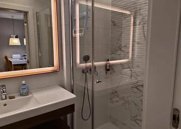 アパート Bel Mare Patio And Garden C108 ミエンジズドロイェ